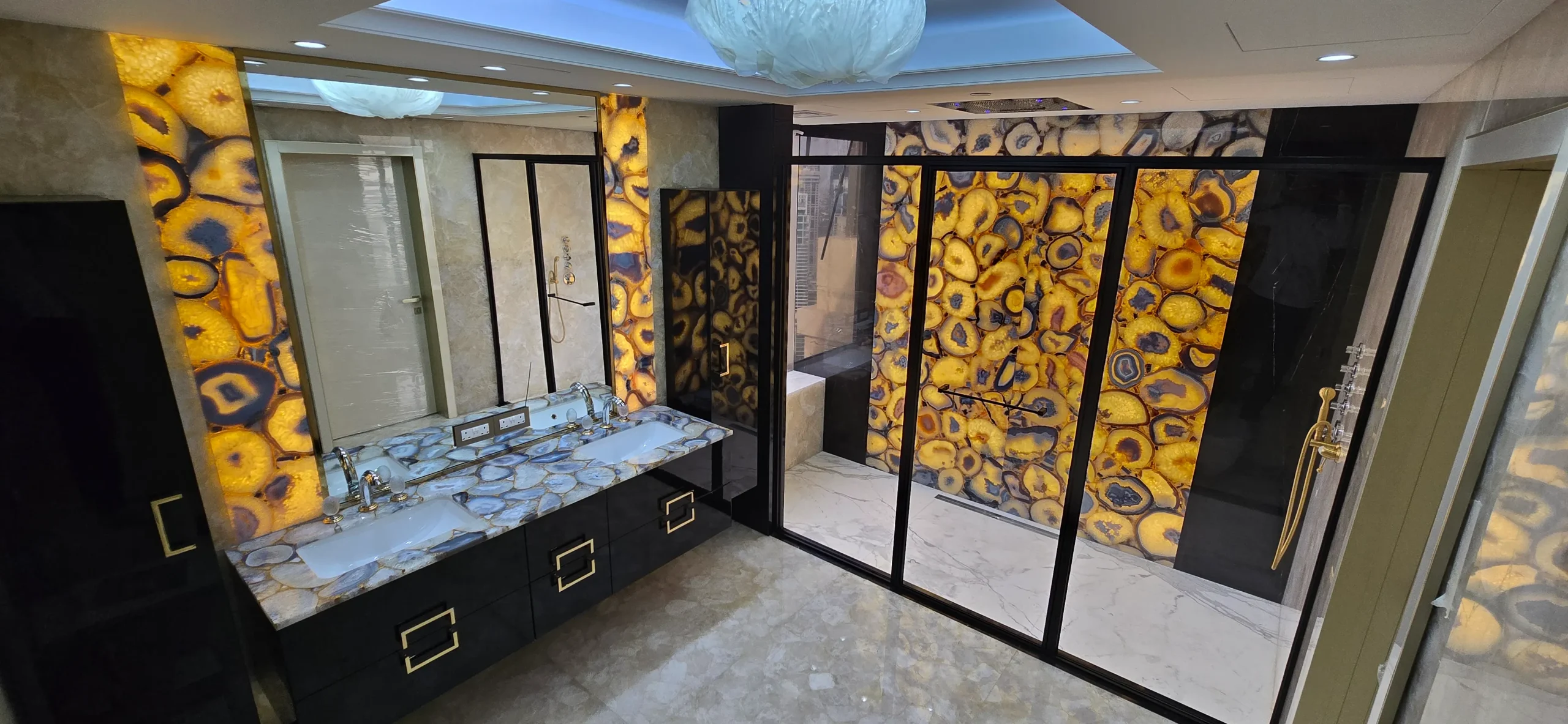 Modern Glass Door Design