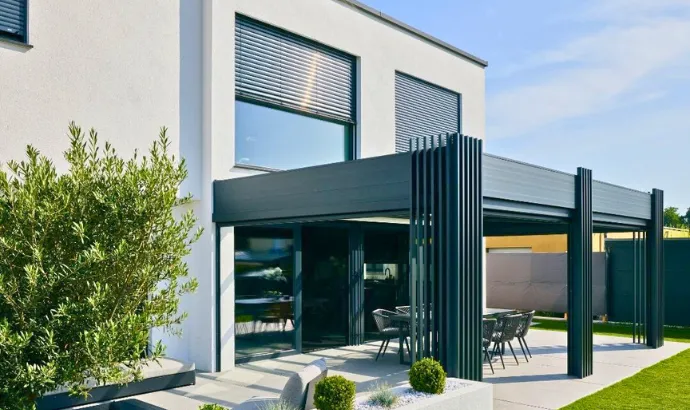 Pergola & Canopy